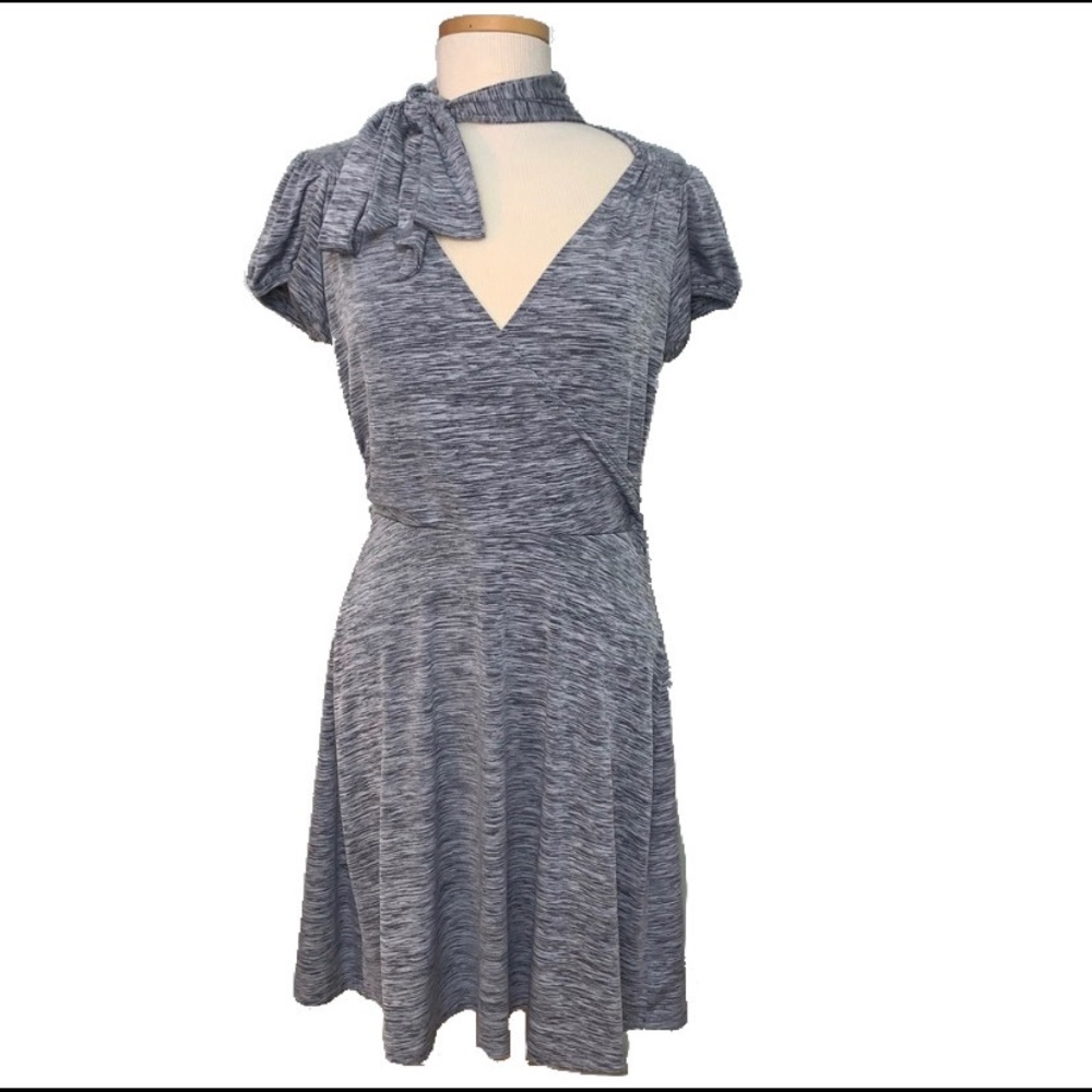 Candice’s grey surplice dress